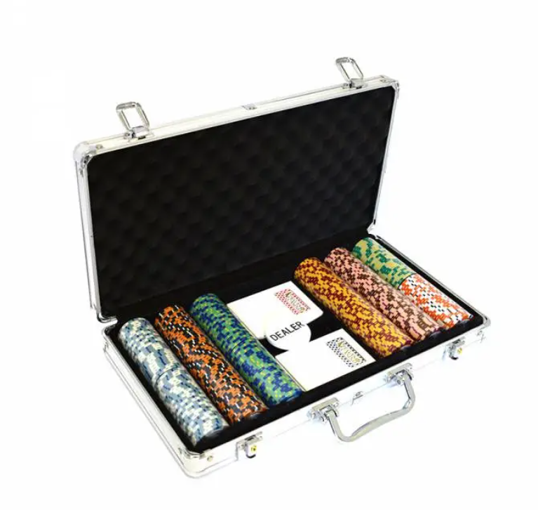 Malette 300 Jetons “CROWN – CASH GAME” – Clay Composite 14g – Setup Premium