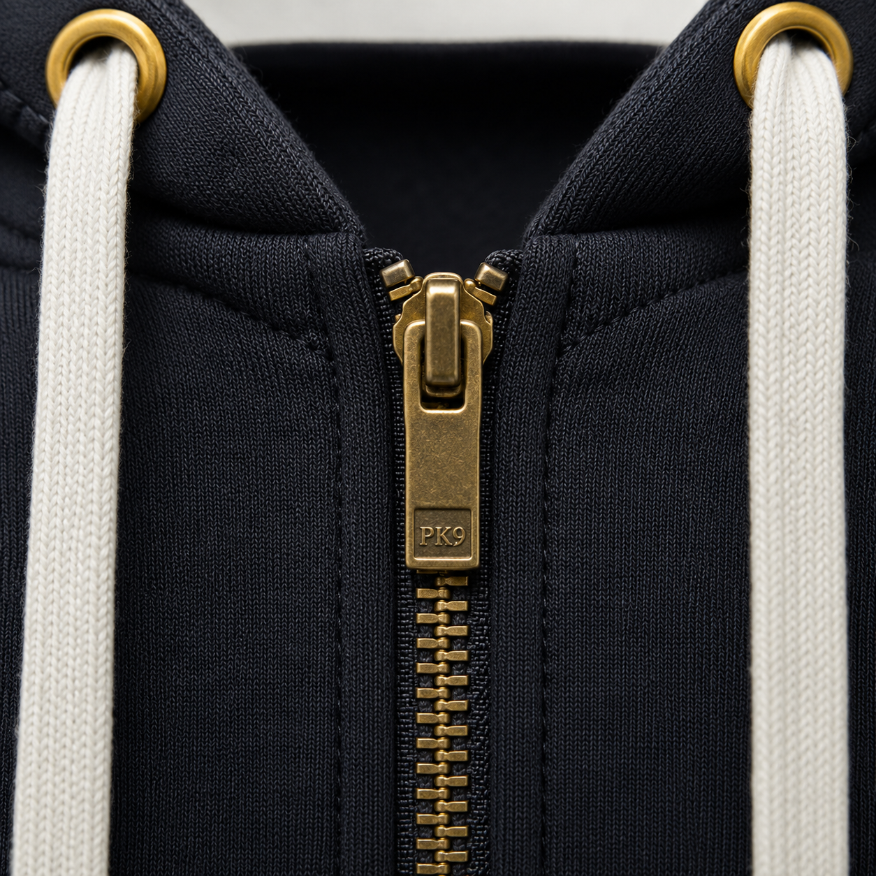 Deluxe Zipper Spirit PK9 — Floqué en France