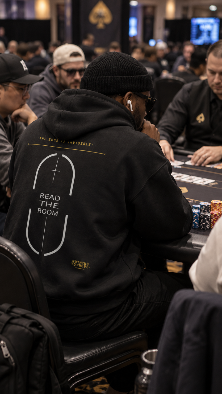 Hors Série — Read The Room Hoodie 380
