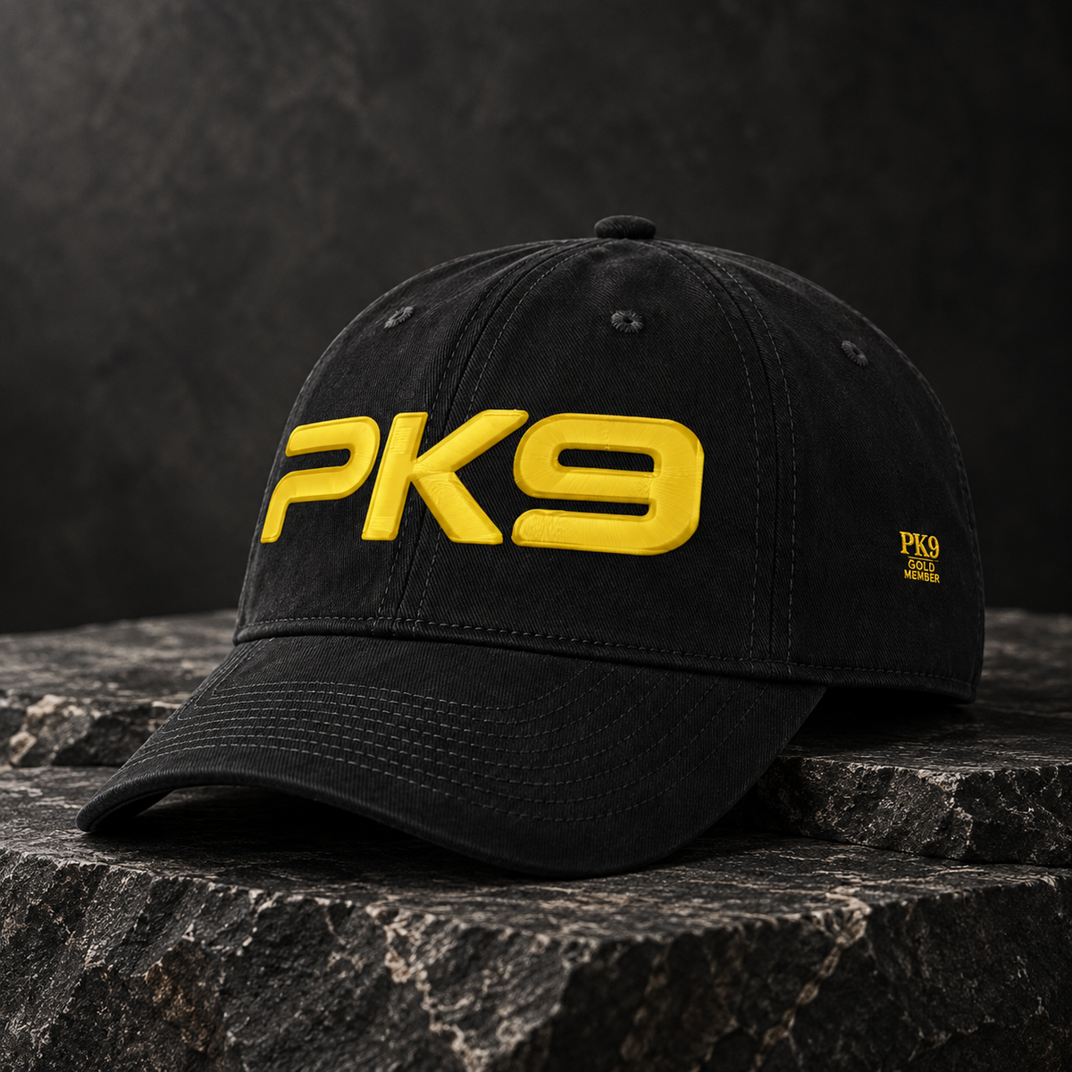 PK9 Gold Member — casquette Black Gold — vue 6, visuel de présentation généré par IA
