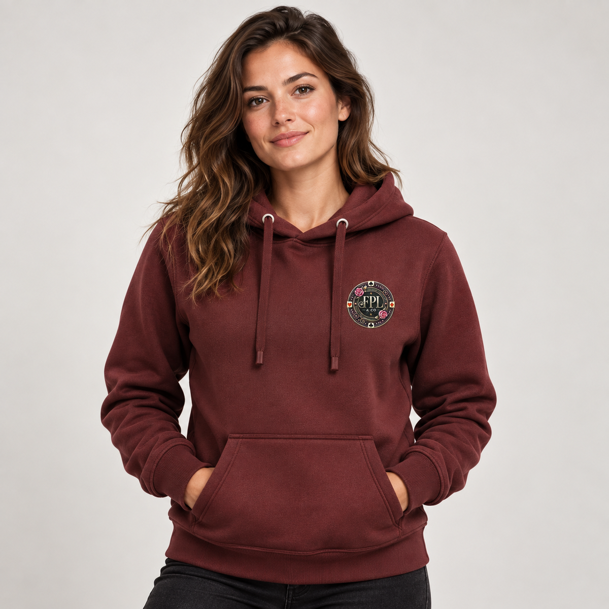 Hoodie Grinder Deluxe FPL × PK9 bordeaux — visuel e-commerce 5 sur 10