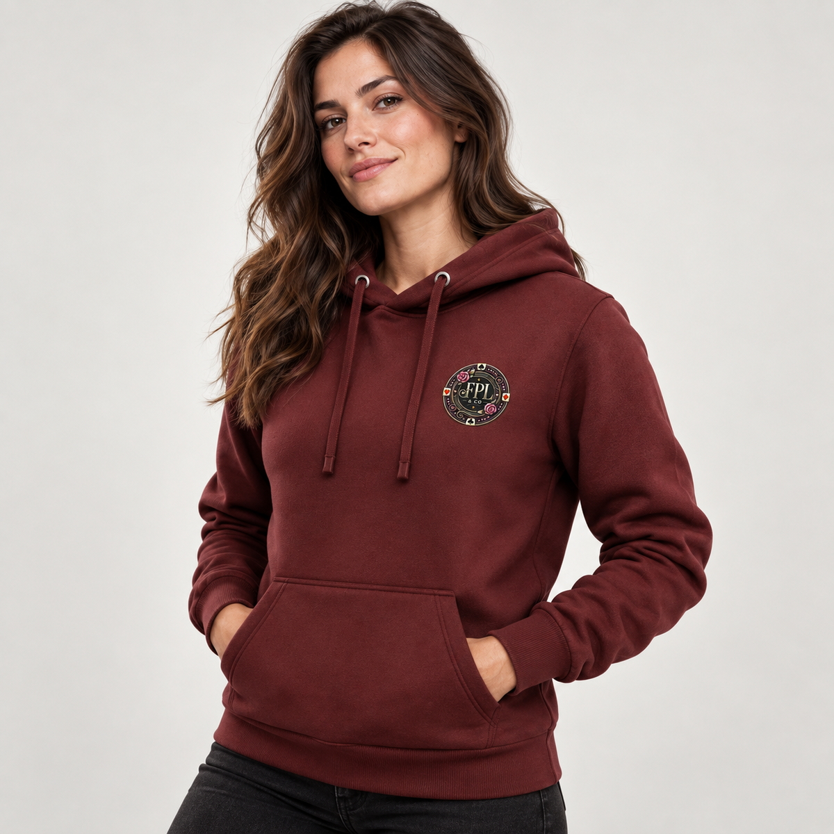 Hoodie Grinder Deluxe FPL × PK9 bordeaux — visuel e-commerce 6 sur 10